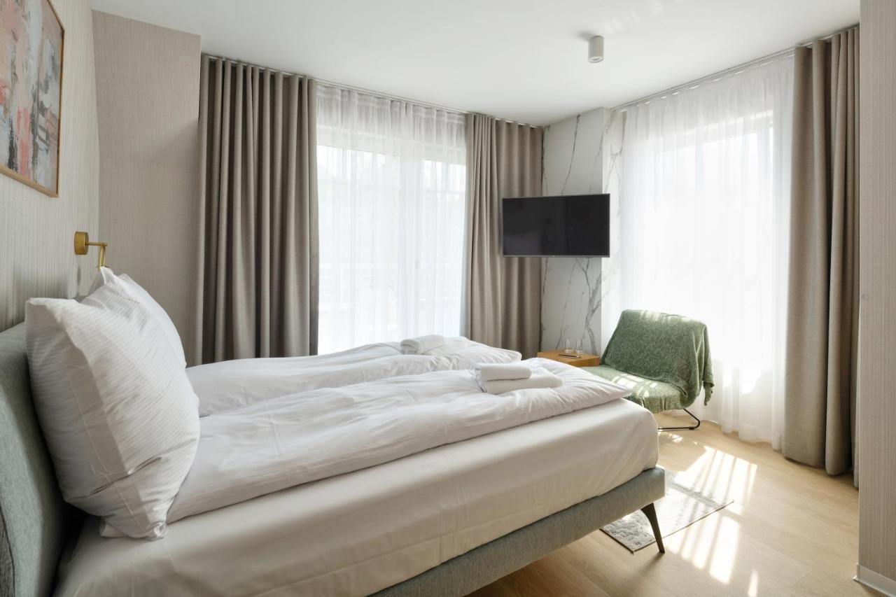 Flamingo Residence Apart Hotel จีฟโนฟ ภายนอก รูปภาพ